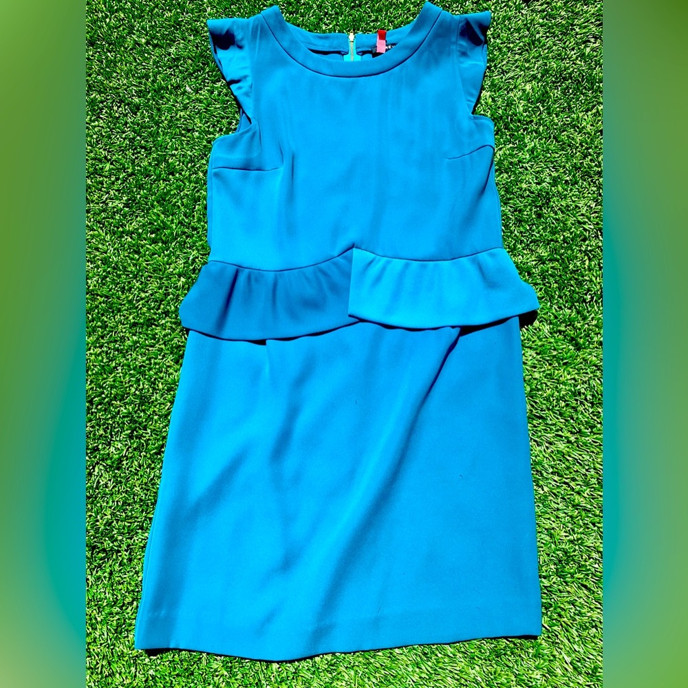 Drew dresses Euc Drew sleeveless peplum dress